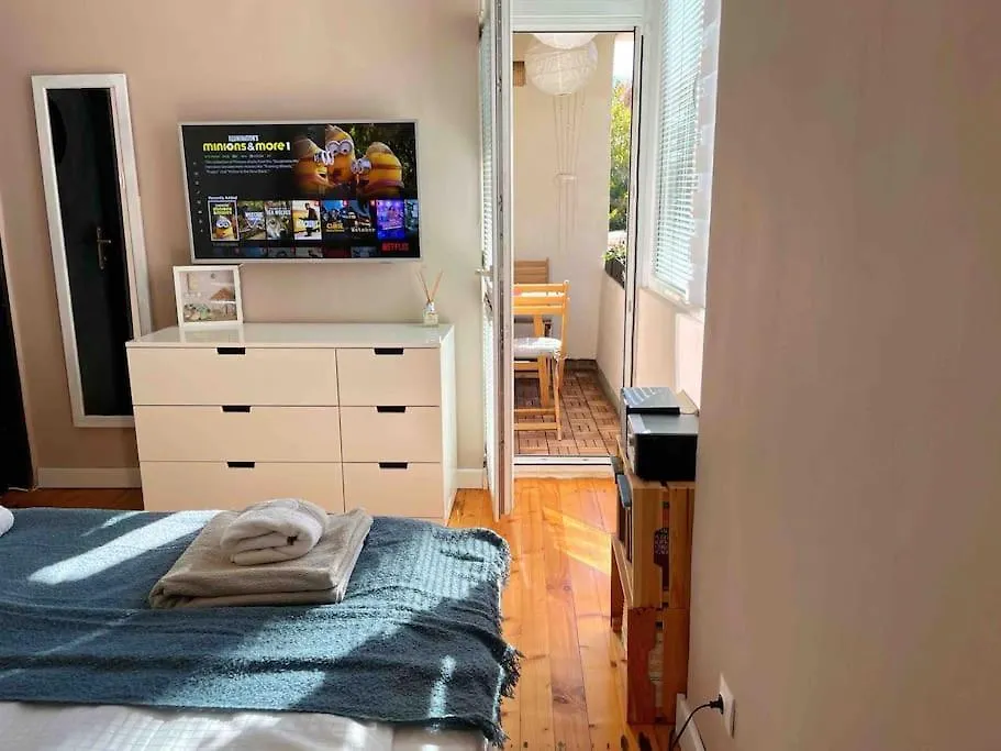 Cozy & Boho Top Center Apartment Sofia Bulgaria