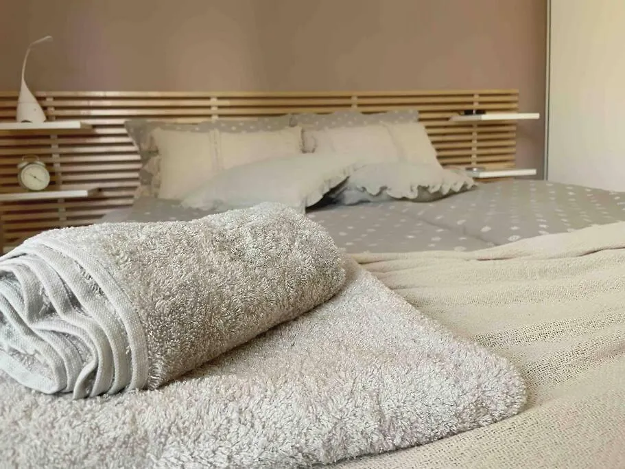 Cozy & Boho Top Center Apartment Sofia 0*,