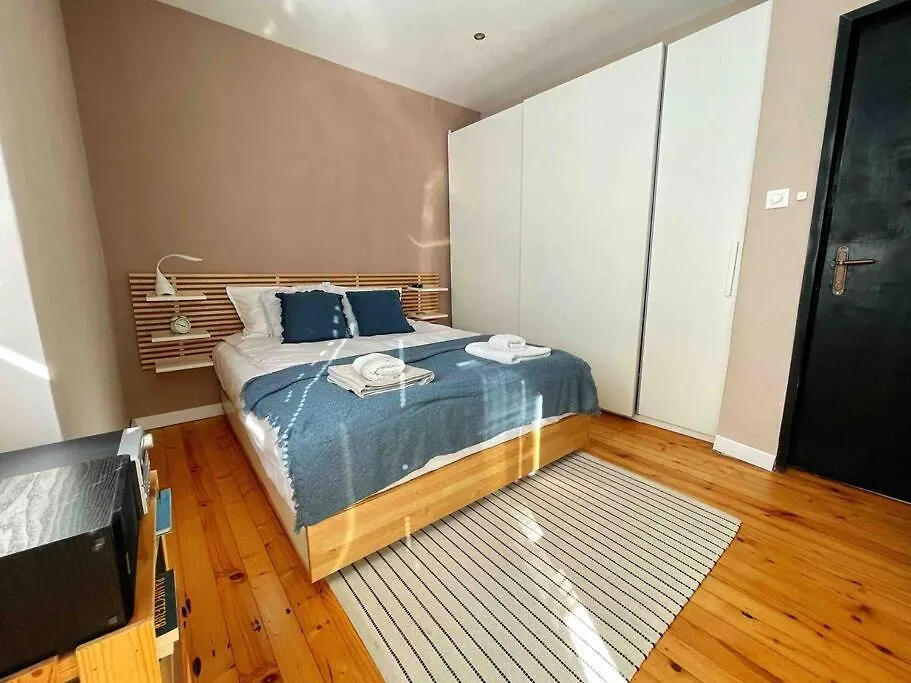 Cozy & Boho Top Center Apartment Sofia Bulgaria